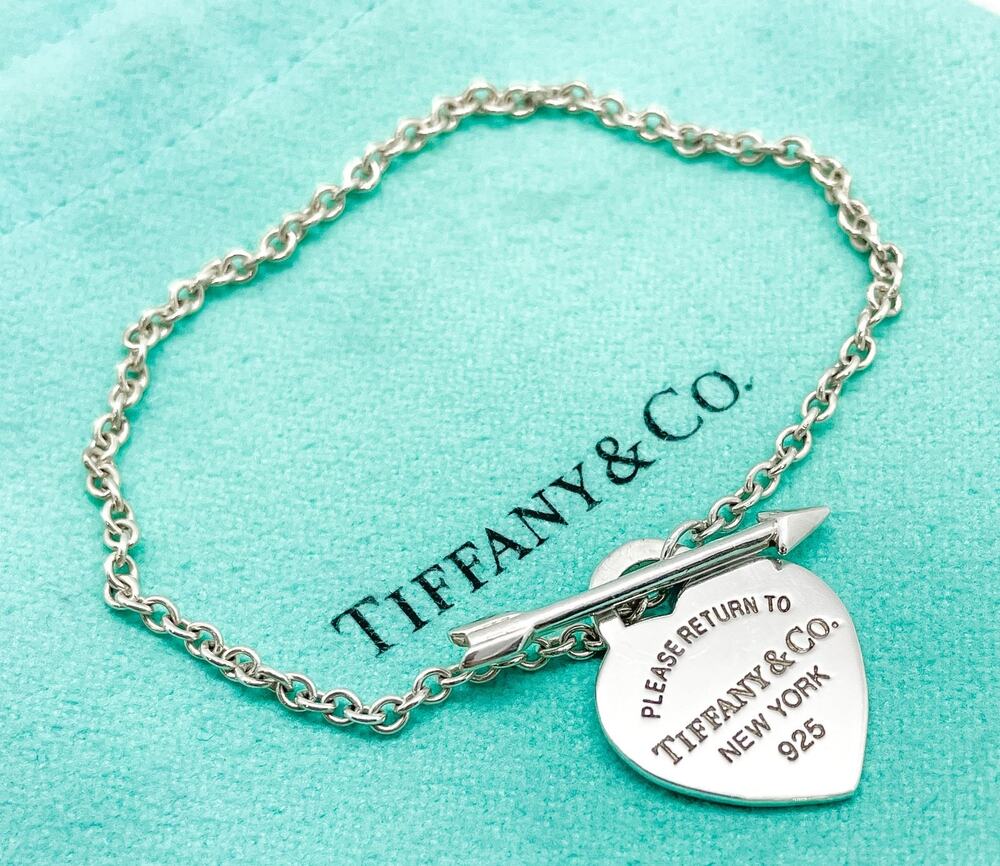 Tiffany & Co Return to Tiffany Lovestruck Arrow Heart Charm Bracelet Silver 6"